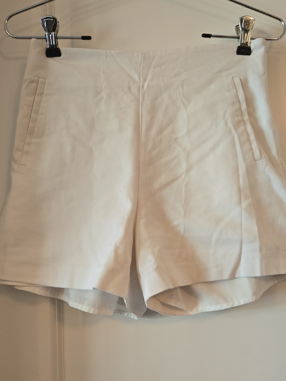 Simons White High Waist Tailored Shorts